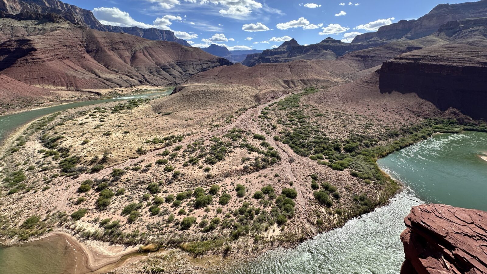 Colorado River curving through the inner Grand Canyon