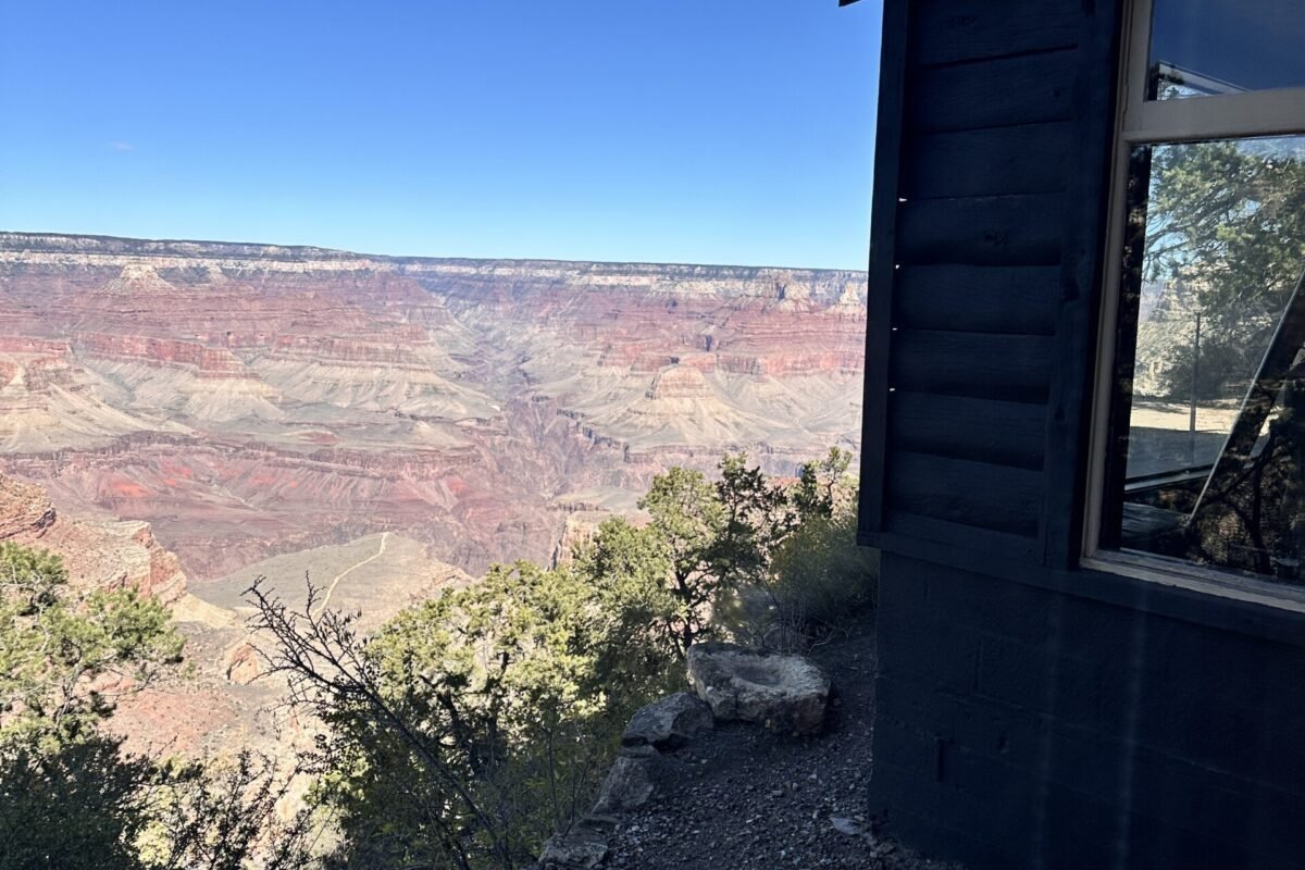 Grand Canyon cliffs beside historic Kolb Studio in Grand Canyon Village